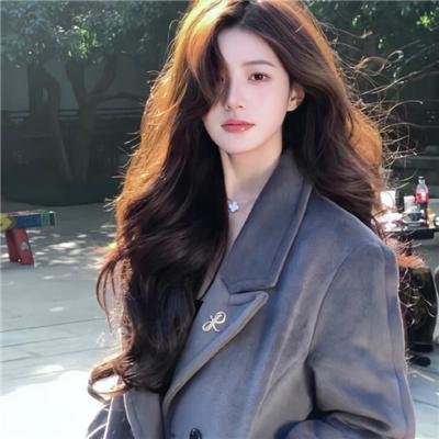 美女和死党 电影封面